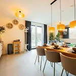 Upscale 90m2 Two Bedroom - Ks8b Appartamento *