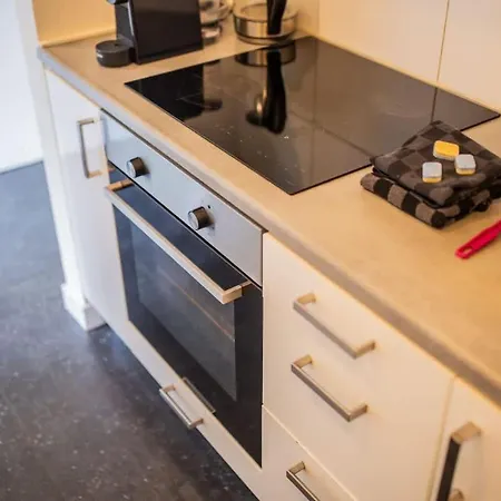 Upscale 90m2 Two Bedroom - Ks8b Apartamento