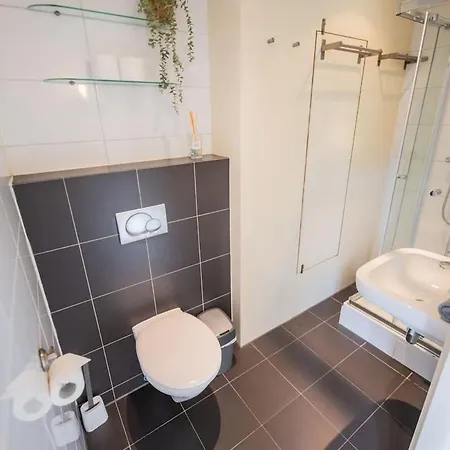 Upscale 90m2 Two Bedroom - Ks8b Apartment
