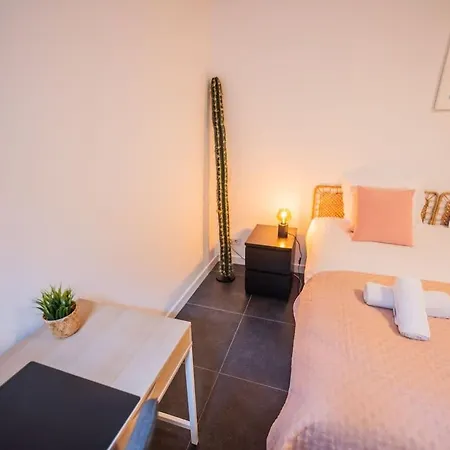 Upscale 90m2 Two Bedroom - Ks8b * Eindhoven
