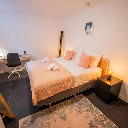 Upscale 90m2 Two Bedroom - Ks8b Apartment *