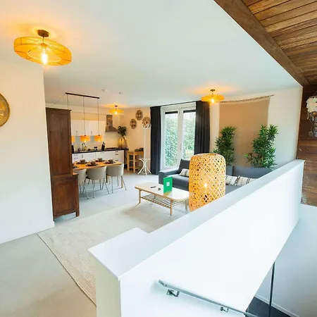 Upscale 90m2 Two Bedroom - Ks8b アイントホーフェン