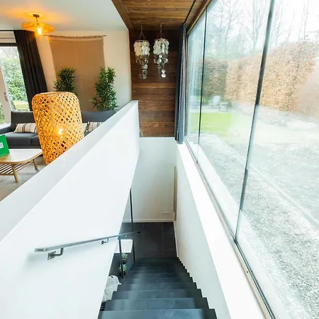 Upscale 90m2 Two Bedroom - Ks8b