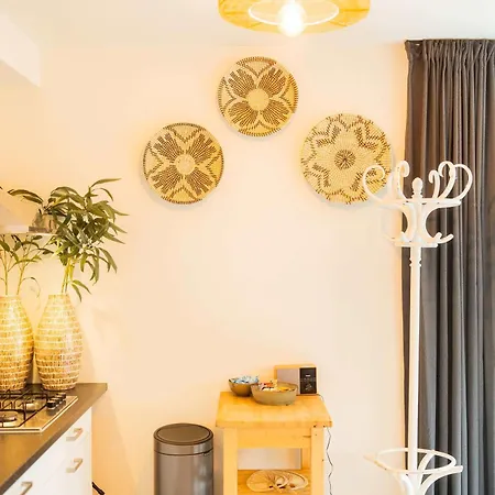 Upscale 90m2 Two Bedroom - Ks8b * アイントホーフェン