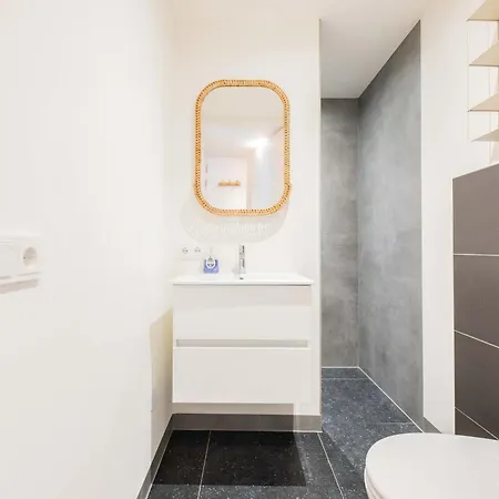 Upscale 90m2 Two Bedroom - Ks8b *