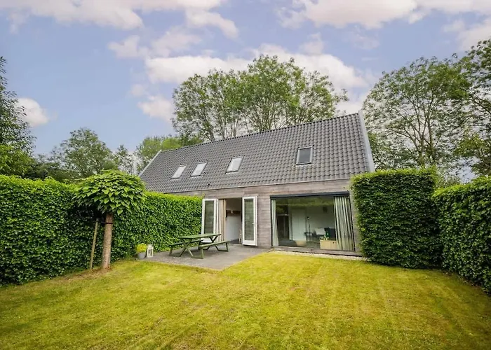 Upscale 90m2 Two Bedroom - Ks8b Appartement