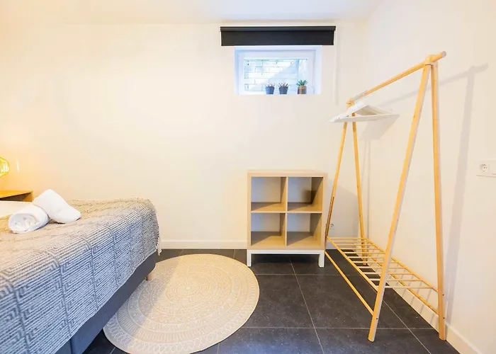 Upscale 90m2 Two Bedroom - Ks8b *