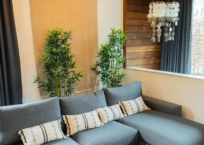 Upscale 90m2 Two Bedroom - Ks8b * Eindhove