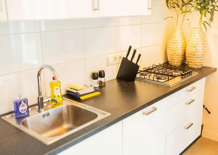 Upscale 90m2 Two Bedroom - Ks8b Appartement