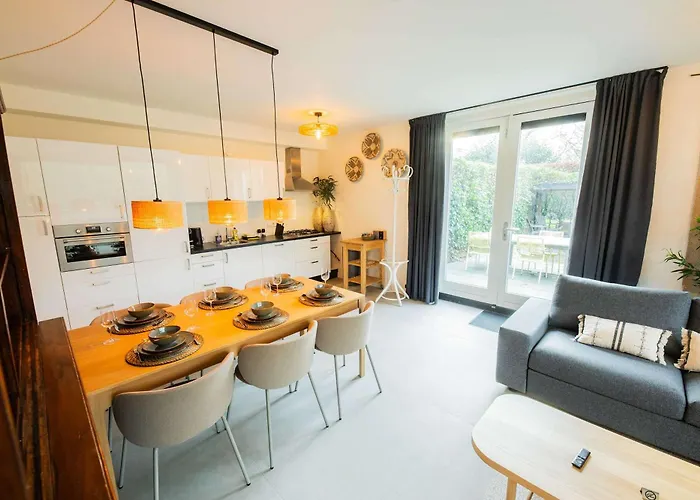 Upscale 90m2 Two Bedroom - Ks8b Appartement *