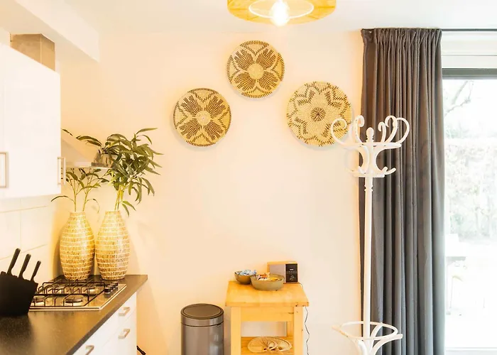 Upscale 90m2 Two Bedroom - Ks8b * Eindhoven