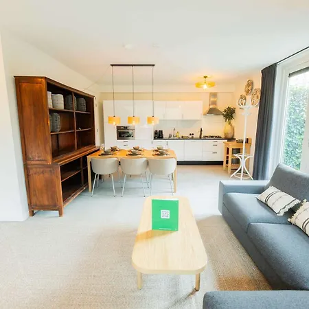 Upscale 90m2 Two Bedroom - Ks8b Эйндховен