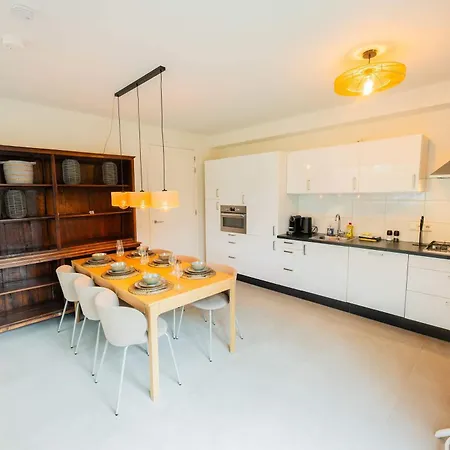 Апартаменты Upscale 90m2 Two Bedroom - Ks8b Эйндховен