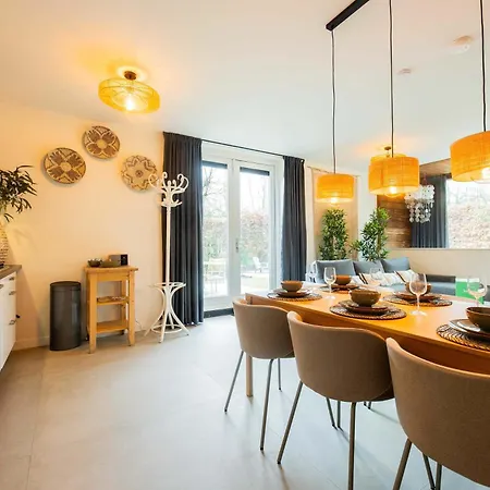 Upscale 90m2 Two Bedroom - Ks8b Апартаменты *